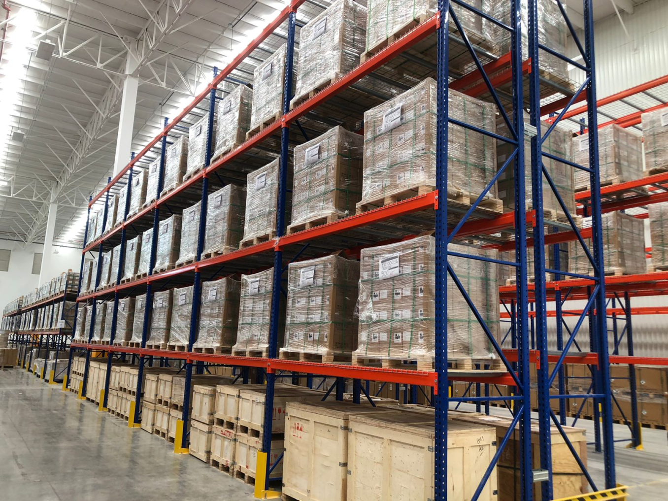 Desmontaje y reubicación de racks industriales